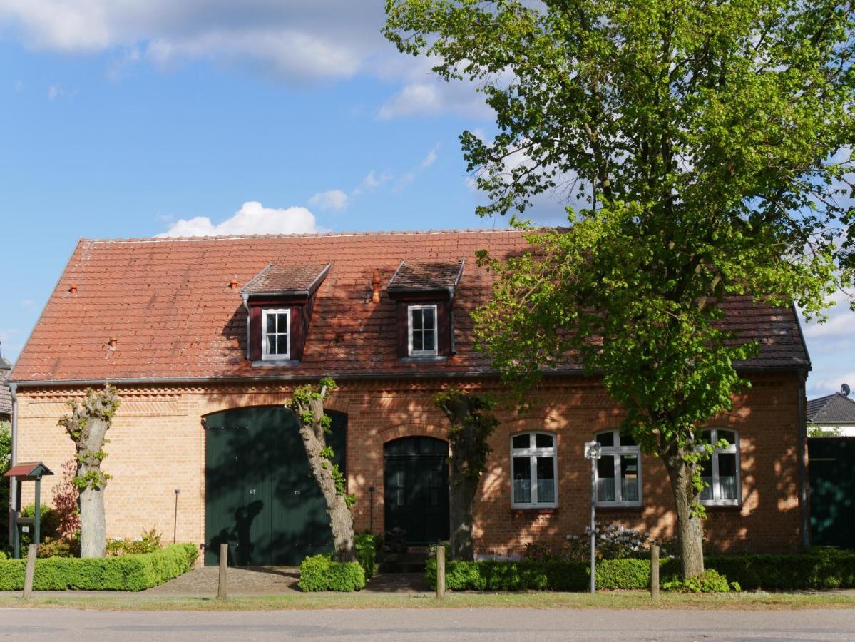 Lindenhof, Wohnung 1, Giebel Vipperow Exteriér fotografie